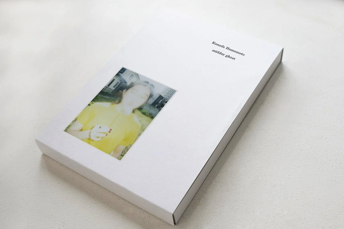 濵本奏 Kanade Hamamoto midday ghost Amazon.co.jp: midday ghost: 濵本奏写真集 : 濵本奏, hito